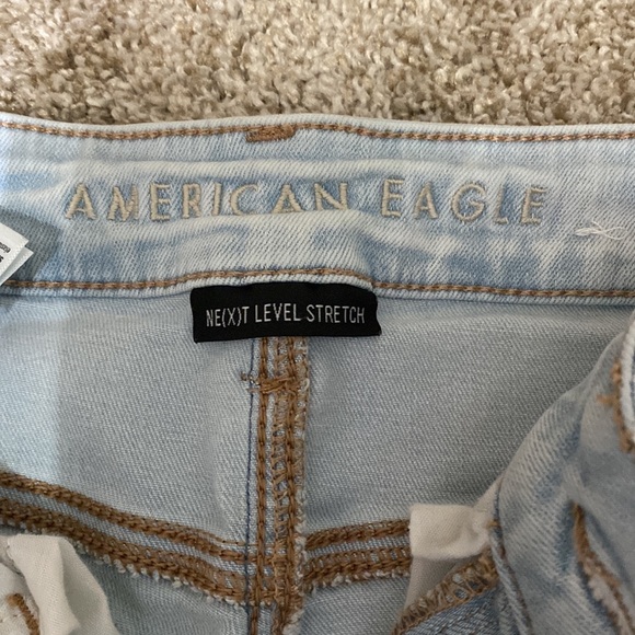 American Eagle Ripped Jean - Picture 5 of 5